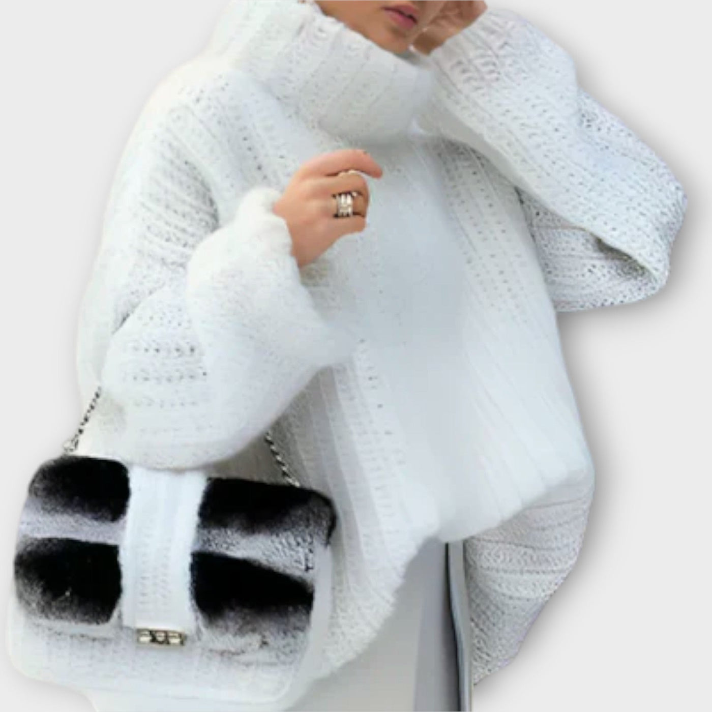 Castorini™ | Soft Long-Sleeve Women's Hoodie